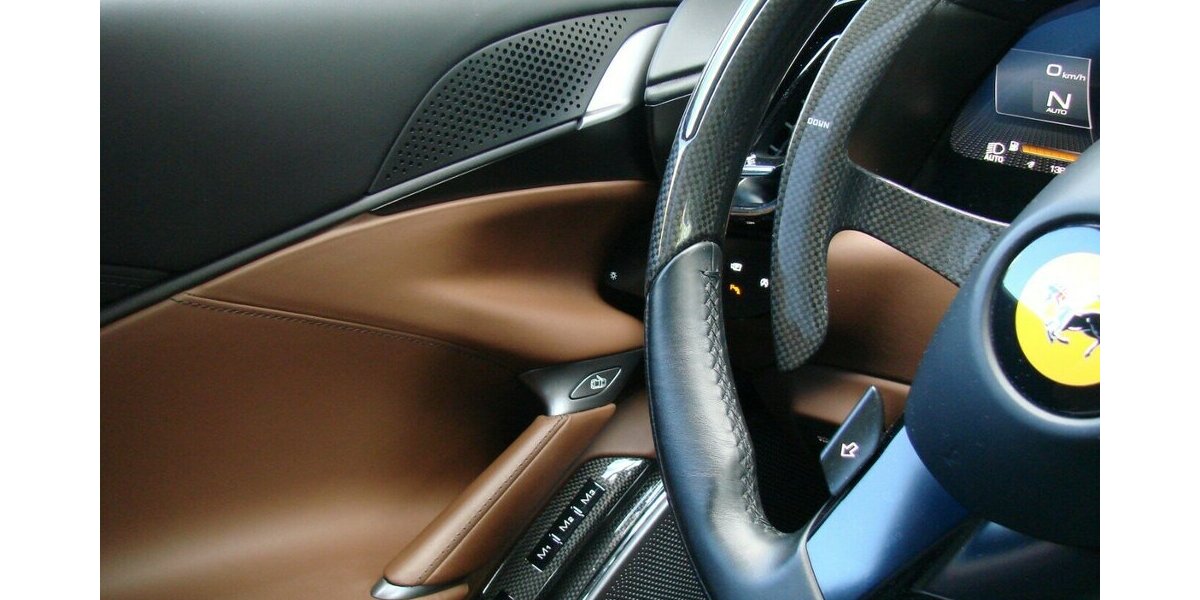 Ferrari Roma V8 Grigio Silverstone Carbon MagneRide LED JB 16.901 km 209.980 &euro; Falkensee 14612