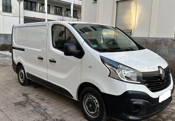 Renault Trafic 134.600 km 7.900 &euro; Berlin 13088
