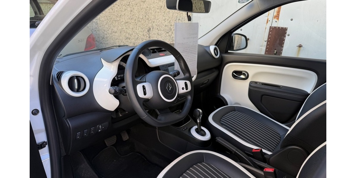 Renault Twingo III E-Tech 100 Navi Sitzheizung 12.500 km 11.999 &euro; Berlin 10247