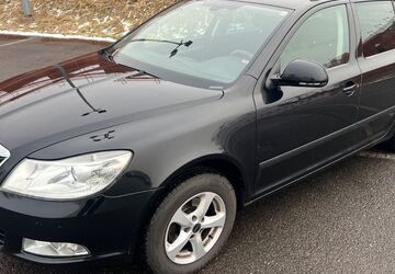 Skoda Octavia 235.000 km 3.290 &euro; Berlin 12057