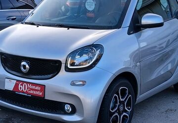 Smart ForTwo 44.827 km 17.490 &euro; Berlin 13089