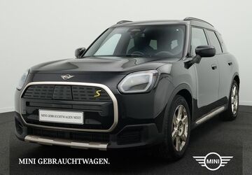 Mini Countryman SE (Cooper) 23.019 km 41.002 &euro; Berlin 14057
