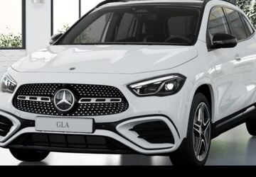 Mercedes-Benz GLA 200 9.900 km 42.950 &euro; Berlin 10587