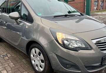 Opel Meriva 113.000 km 5.690 &euro; Berlin 13086