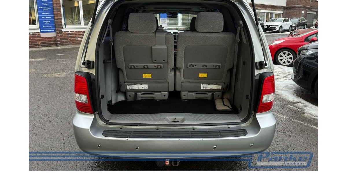 Kia Carnival 2.9 CRDi EX Aut.*6Sitz*Export*Pano*SHZ* 208.364 km 3.780 &euro; Berlin 13187