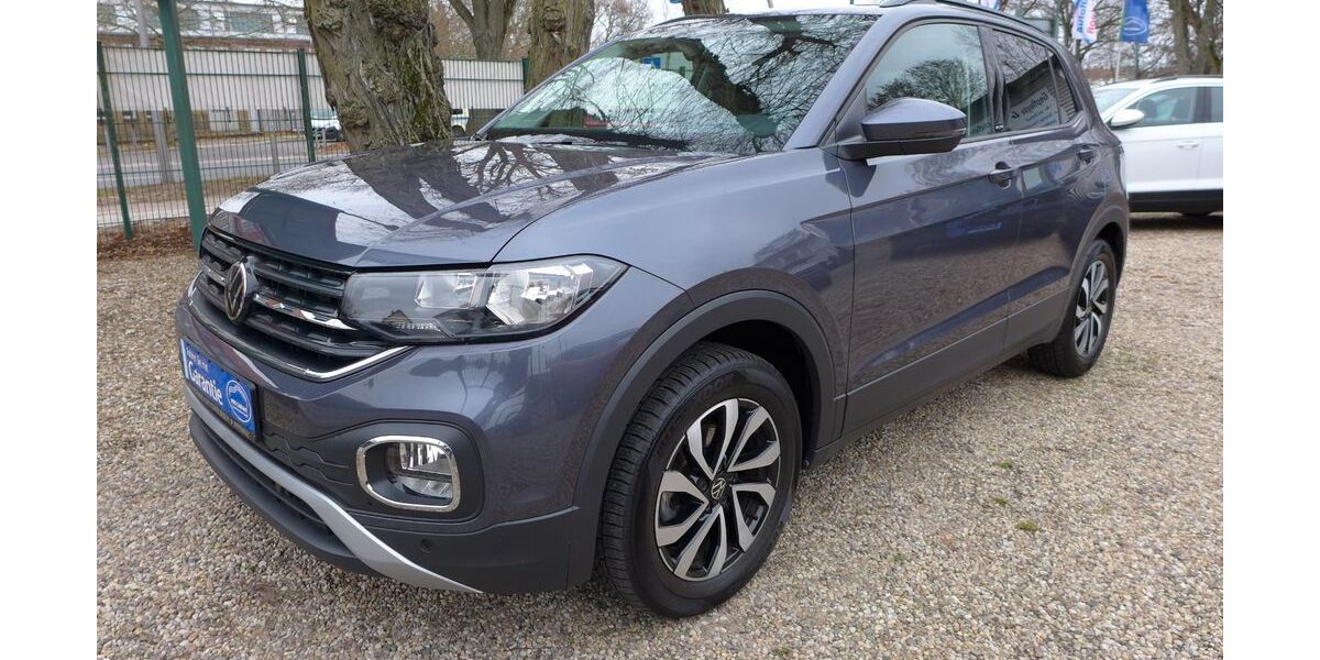 VW T-Cross 30.428 km 23.480 &euro; Berlin 13088