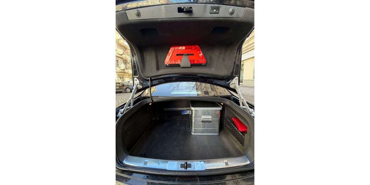 VW Phaeton 189.000 km 13.000 &euro; Berlin 13355