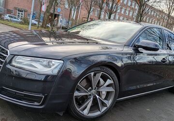 Audi A8 134.000 km 21.900 &euro; Berlin 12277