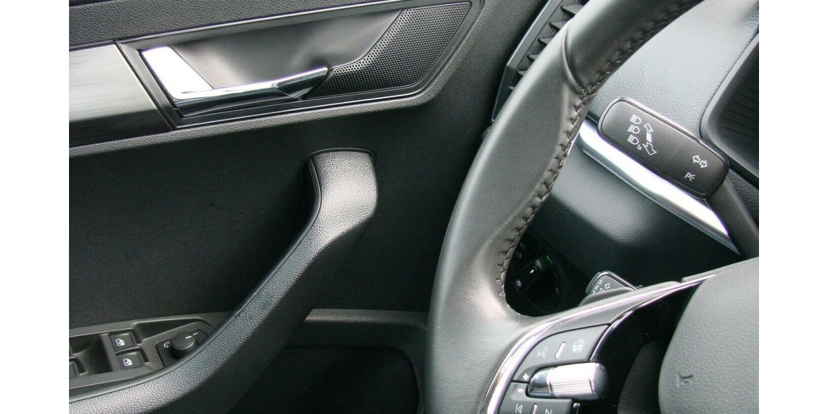 Skoda Karoq 1,5TSi Clever ACC 360° LED Panorama AHK 56.303 km 26.980 &euro; Falkensee 14612