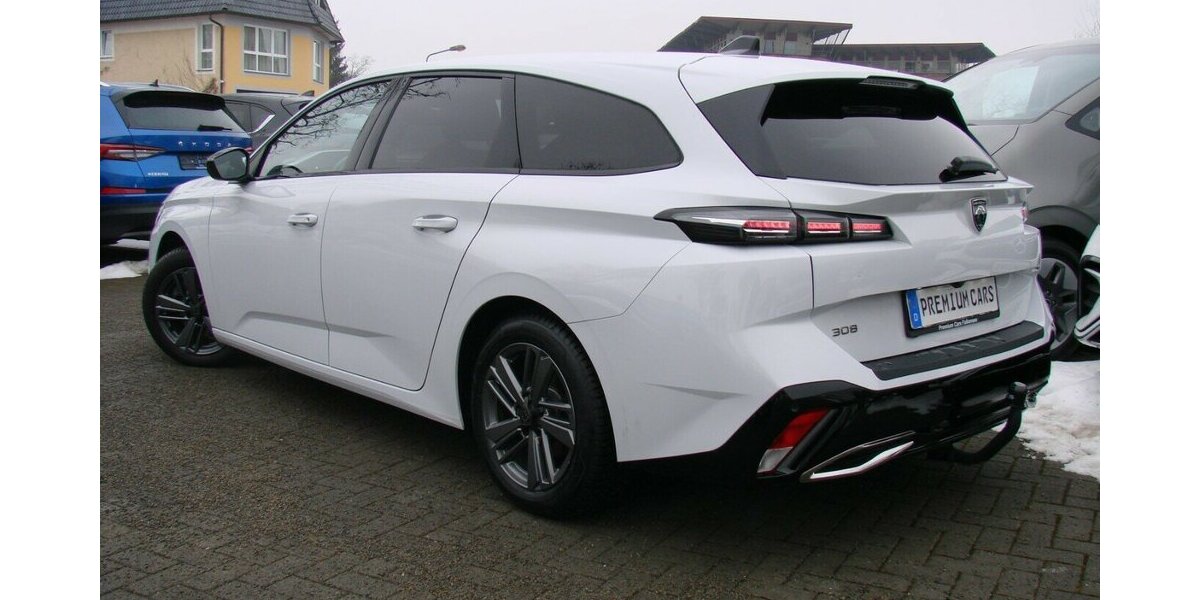 Peugeot 308 1.5L Allure ACC AHK LED Navi Kamera 34.524 km 24.980 &euro; Falkensee 14612