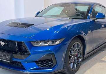 Ford Mustang 5.500 km 56.699 &euro; Potsdam-Drewitz 14478