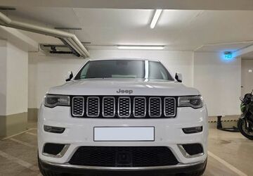 Jeep Grand Cherokee 72.541 km 33.900 &euro; Berlin 13086