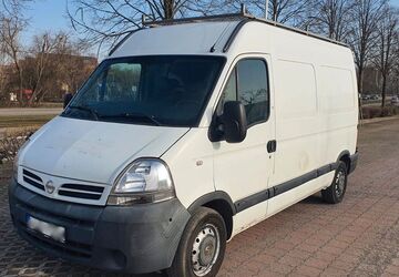 Nissan Interstar 356.425 km 3.499 &euro; Berlin 13055