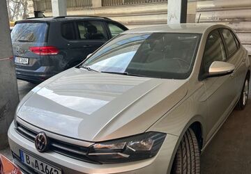 VW Polo 104.694 km 14.500 &euro; Berlin 10585