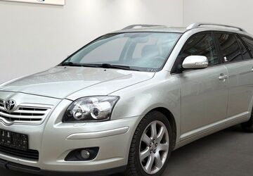 Toyota Avensis 167.235 km 3.199 &euro; Berlin 12681