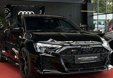 Audi RS3 2.400 km 59.990 &euro; Ludwigsfelde 14974