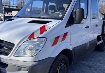 Mercedes-Benz Sprinter 212.915 km 11.990 &euro; Berlin 14167