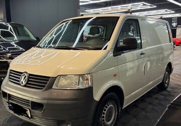 VW T5 Transporter 112.277 km 4.299 &euro; Berlin 10623