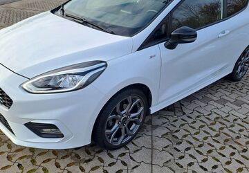 Ford Fiesta 70.500 km 10.200 &euro; Berlin 13051