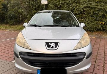 Peugeot 207 152.420 km 3.150 &euro; Berlin 12157