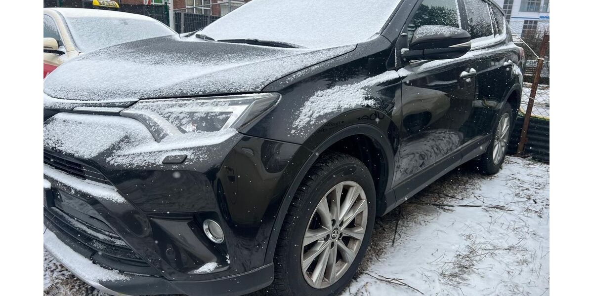 Toyota RAV 4 289.000 km 12.900 &euro; Ludwigsfelde 14974