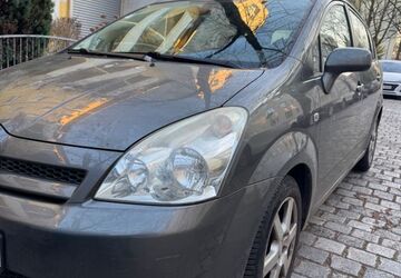 Toyota Verso 223.171 km 2.999 &euro; Berlin 12167