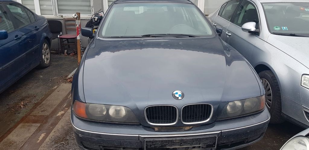 BMW 525 260.000 km 750 &euro; Berlin 12099