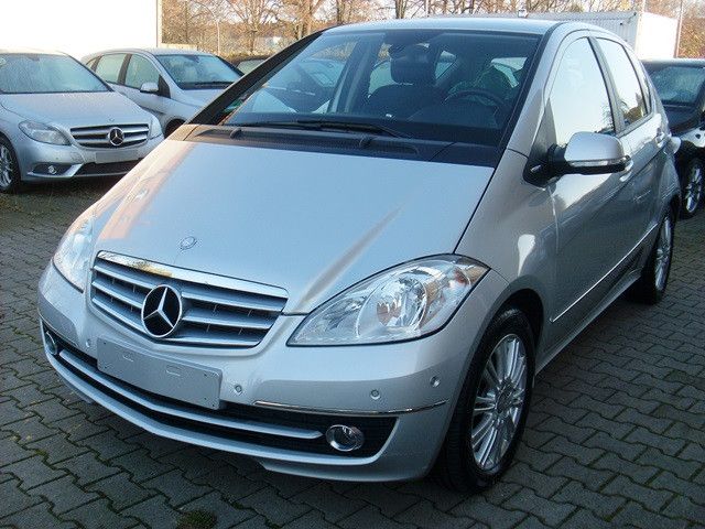 Mercedes-Benz A 160 69.254 km 7.990 &euro; Berlin-Schöneberg 12101