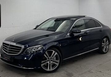 Mercedes-Benz C 300 125.996 km 25.400 &euro; Berlin 12351