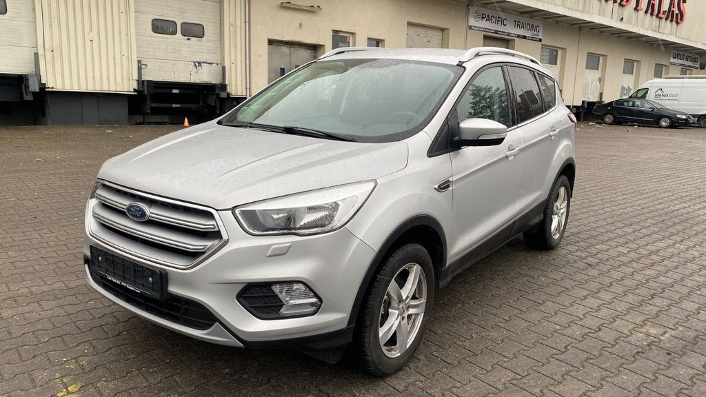Ford Kuga 63.000 km 10.999 &euro; Berlin 12057