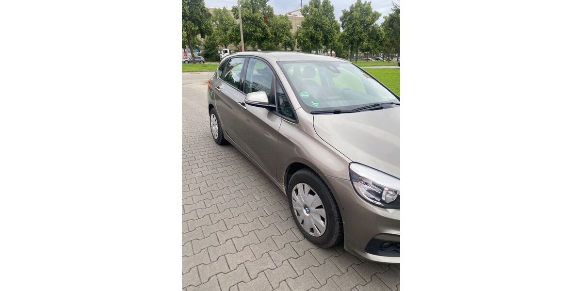 BMW 218 Active Tourer 120.000 km 9.500 &euro; Berlin 13055