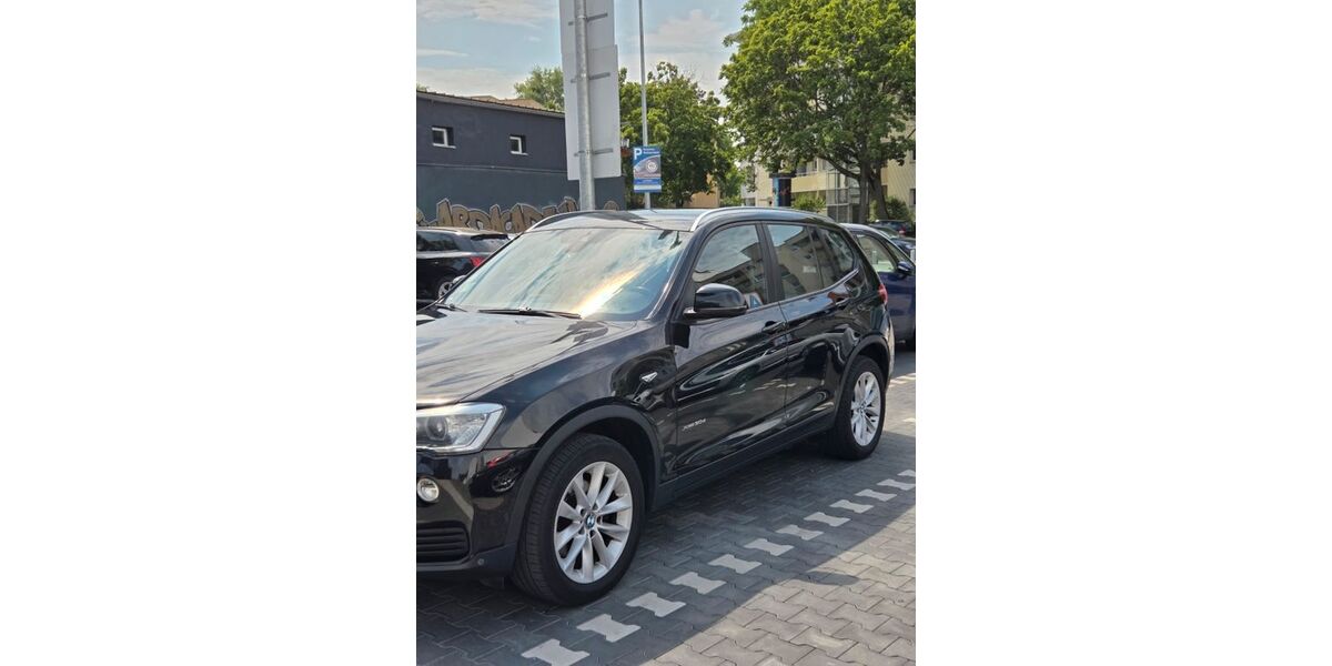 BMW X3 217.000 km 14.500 &euro; Berlin 13357