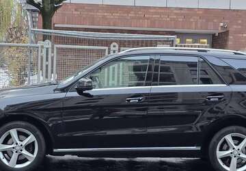 Mercedes-Benz ML 250 154.898 km 18.989 &euro; Berlin 10179