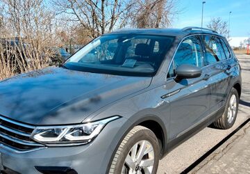 VW Tiguan 158.000 km 20.900 &euro; Berlin 12347