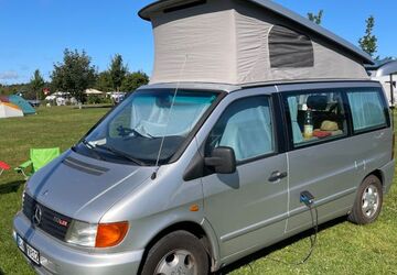 Mercedes-Benz Vito 303.000 km 22.900 &euro; Berlin 10115