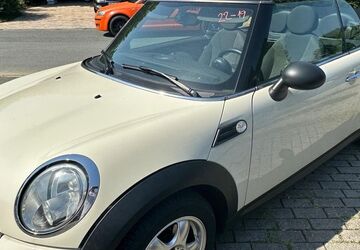 Mini One Cabrio 167.999 km 4.999 &euro; Berlin 13053