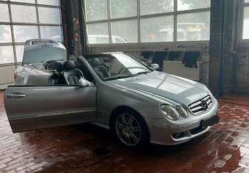 Mercedes-Benz CLK 320 215.000 km 10.099 &euro; Berlin 10178
