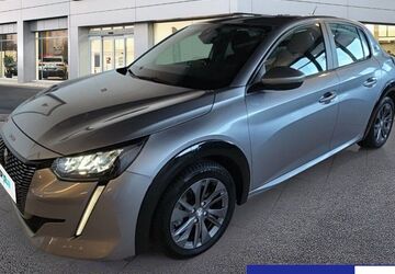 Peugeot 208 34.216 km 14.990 &euro; Berlin 12103