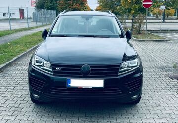 VW Touareg 180.000 km 19.300 &euro; Berlin 12101