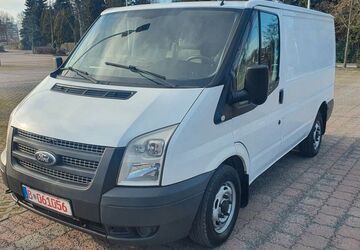 Ford Transit 325.883 km 3.299 &euro; Berlin 13055