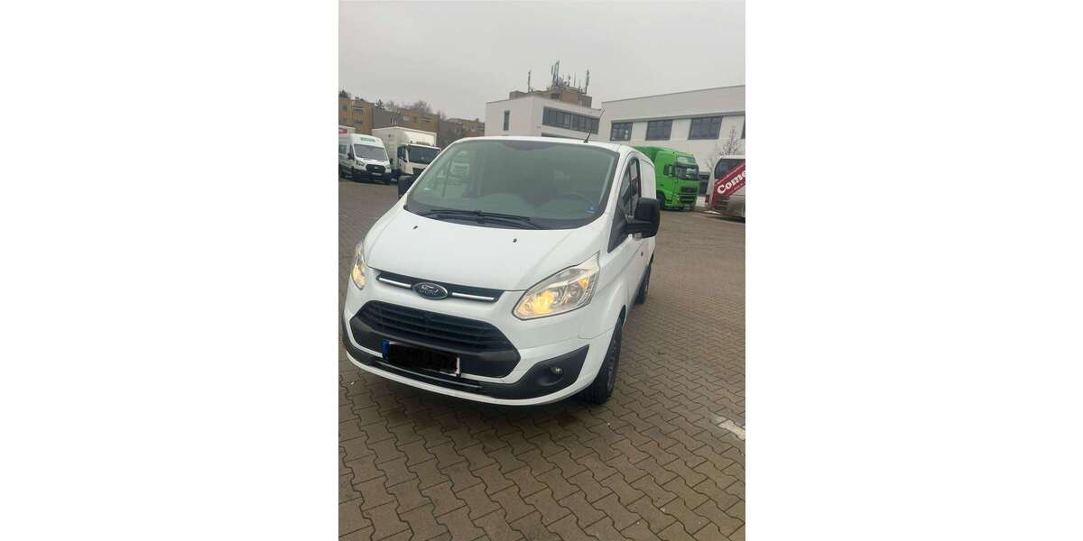 Ford Transit Custom 142.000 km 8.500 &euro; Berlin 10589