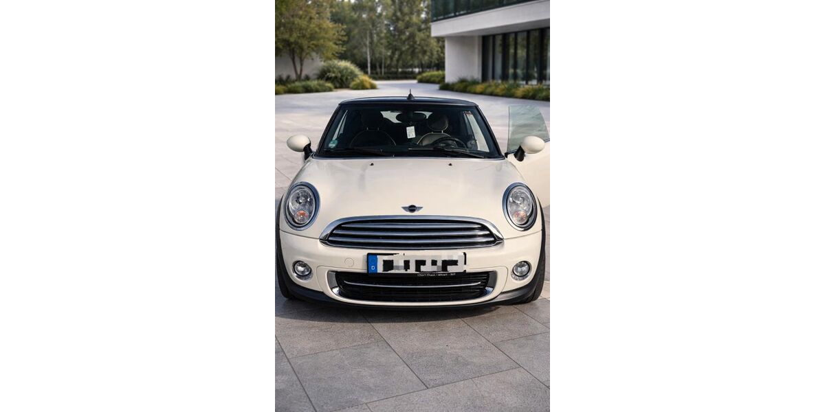 Mini Cooper Cabrio 97.000 km 10.500 &euro; Berlin 12051