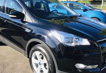Ford Kuga 54.310 km 13.650 &euro; Berlin-Buchholz 13127