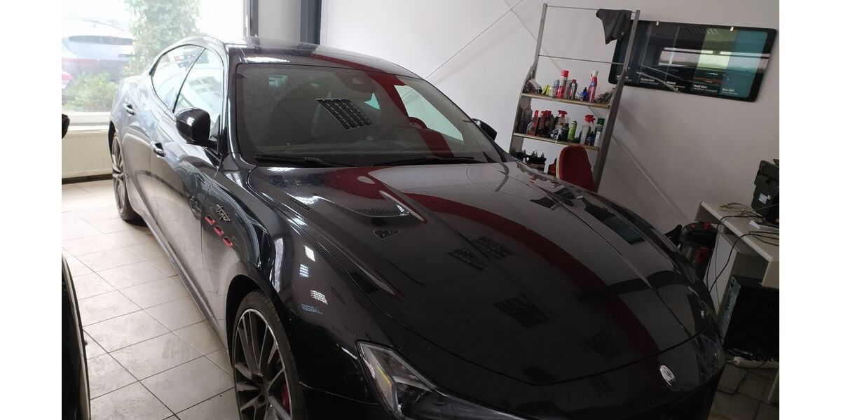 Maserati Ghibli 21.500 km 99.000 &euro; Berlin 10317