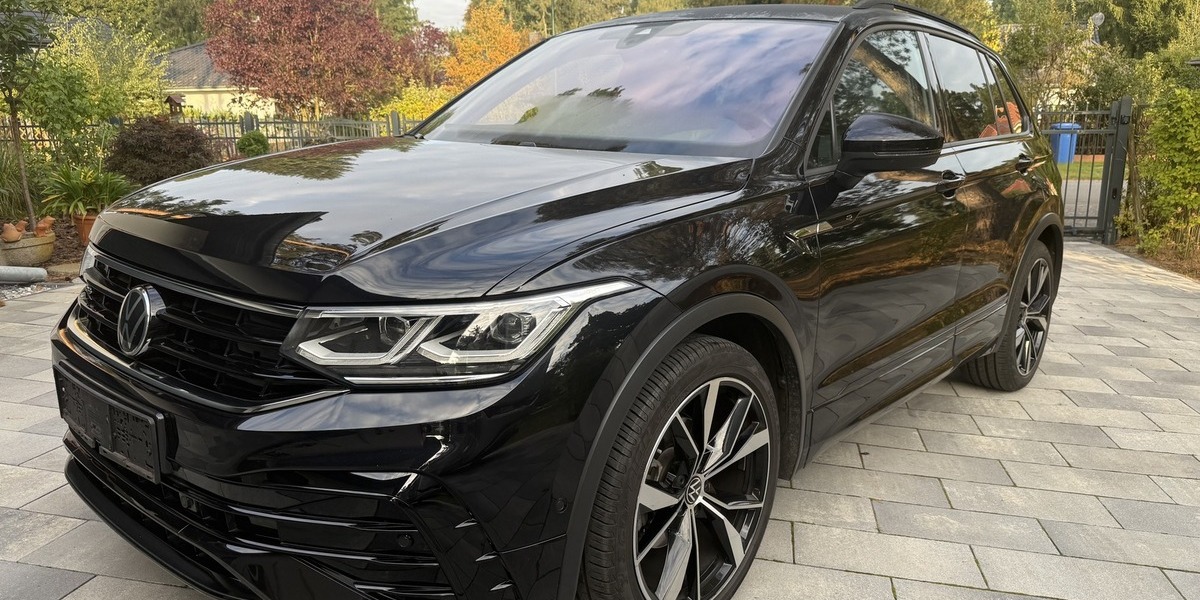 VW Tiguan R-Line Black MATRIX ACC CAM 20 Z HARMAN 57.456 km 29.999 &euro; Berlin 10247
