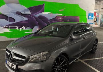 Mercedes-Benz A 180 80.000 km 18.000 &euro; Berlin 13355