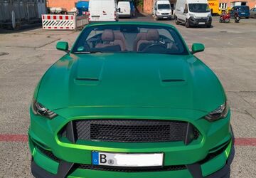 Ford Mustang 97.000 km 25.490 &euro; Berlin 12621