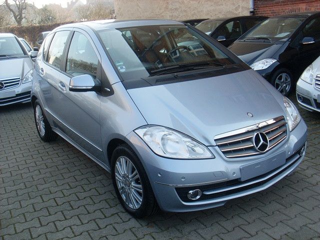 Mercedes-Benz A 180 72.486 km 8.990 &euro; Berlin-Schöneberg 12101