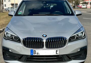 BMW 225 Active Tourer 92.429 km 17.990 &euro; Berlin 12623