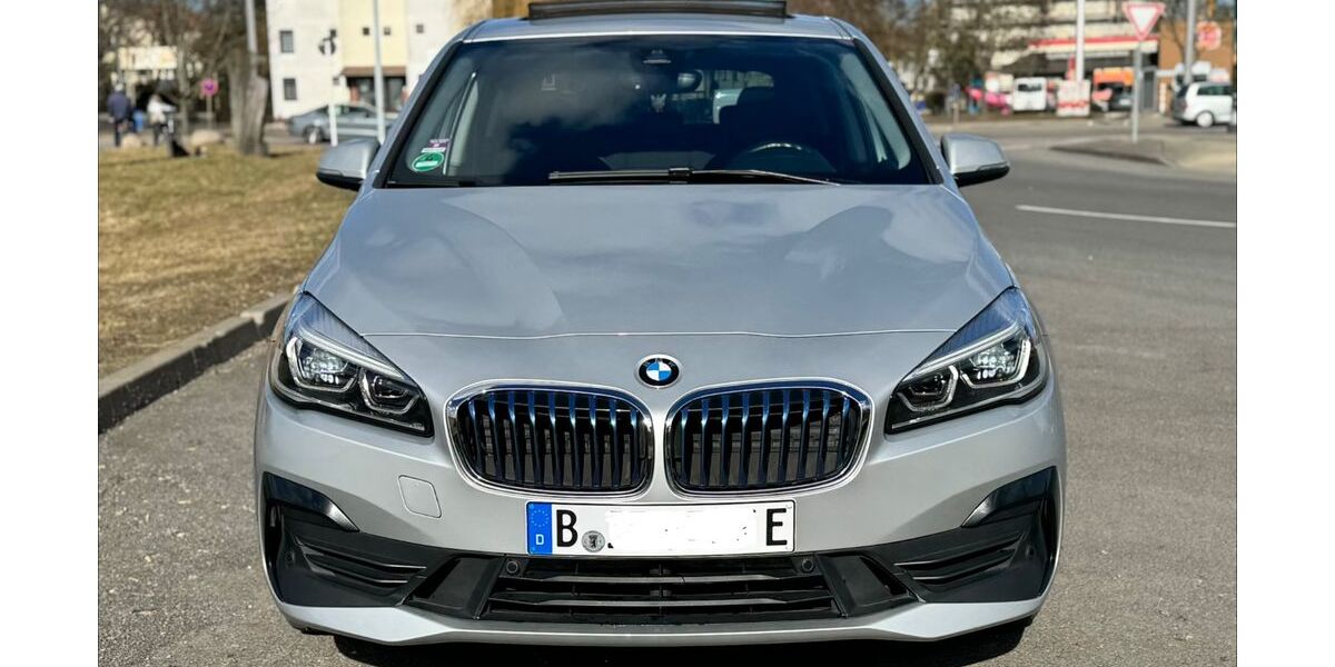 BMW 225 Active Tourer 92.429 km 18.490 &euro; Berlin 12623